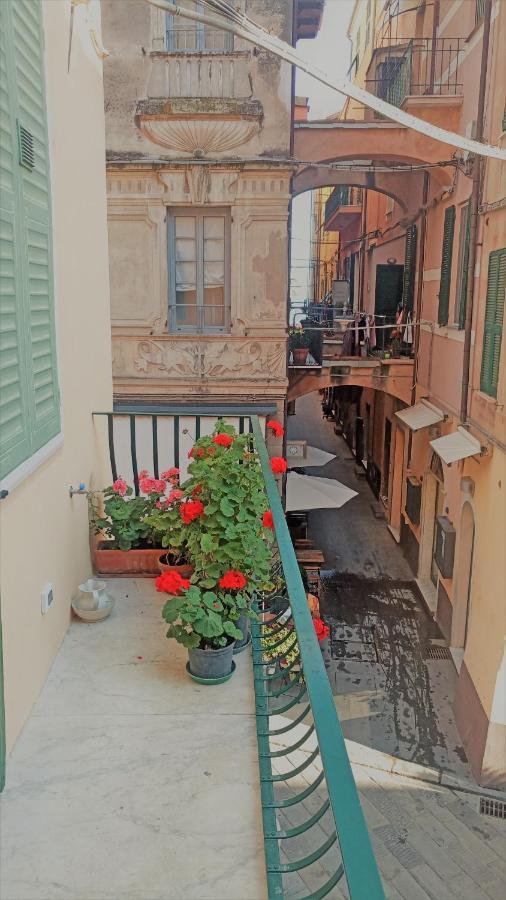 Appartamento Il Geranio Finale Ligure Esterno foto